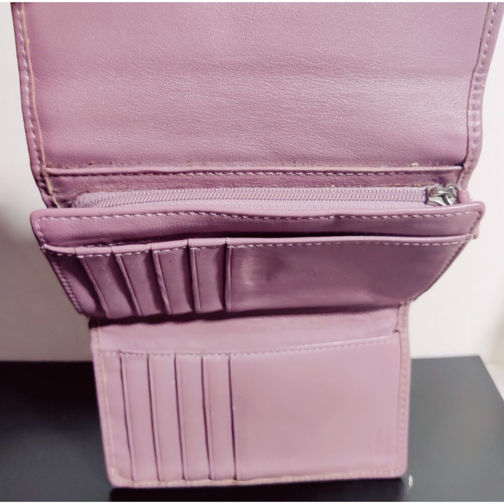 Coach Signature Trifold Canvas/Leather Wallet Lavender Trim Snap Wallet - Picture 8 of 13